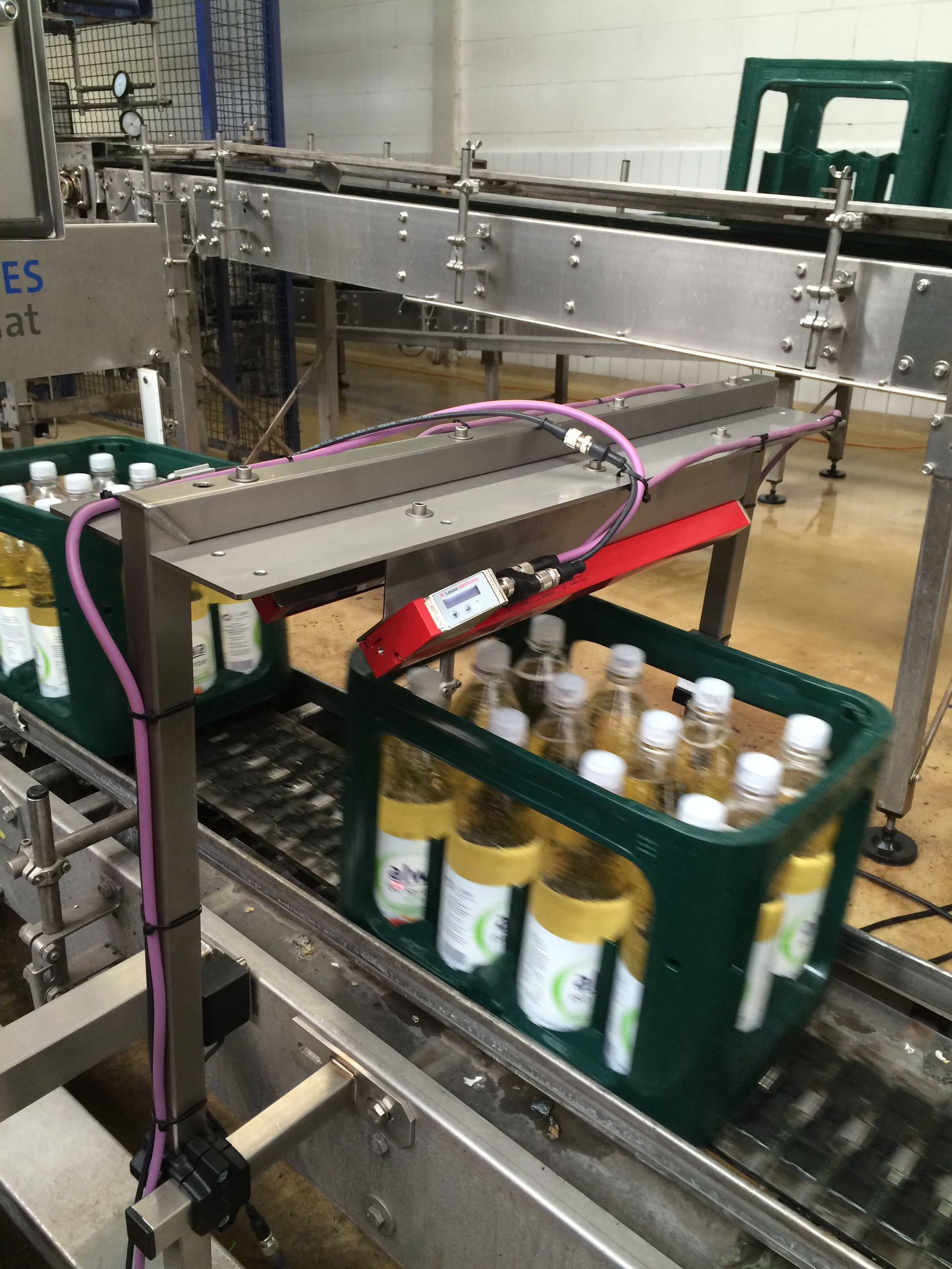 Quantum Arca - crate fill-level monitoring system